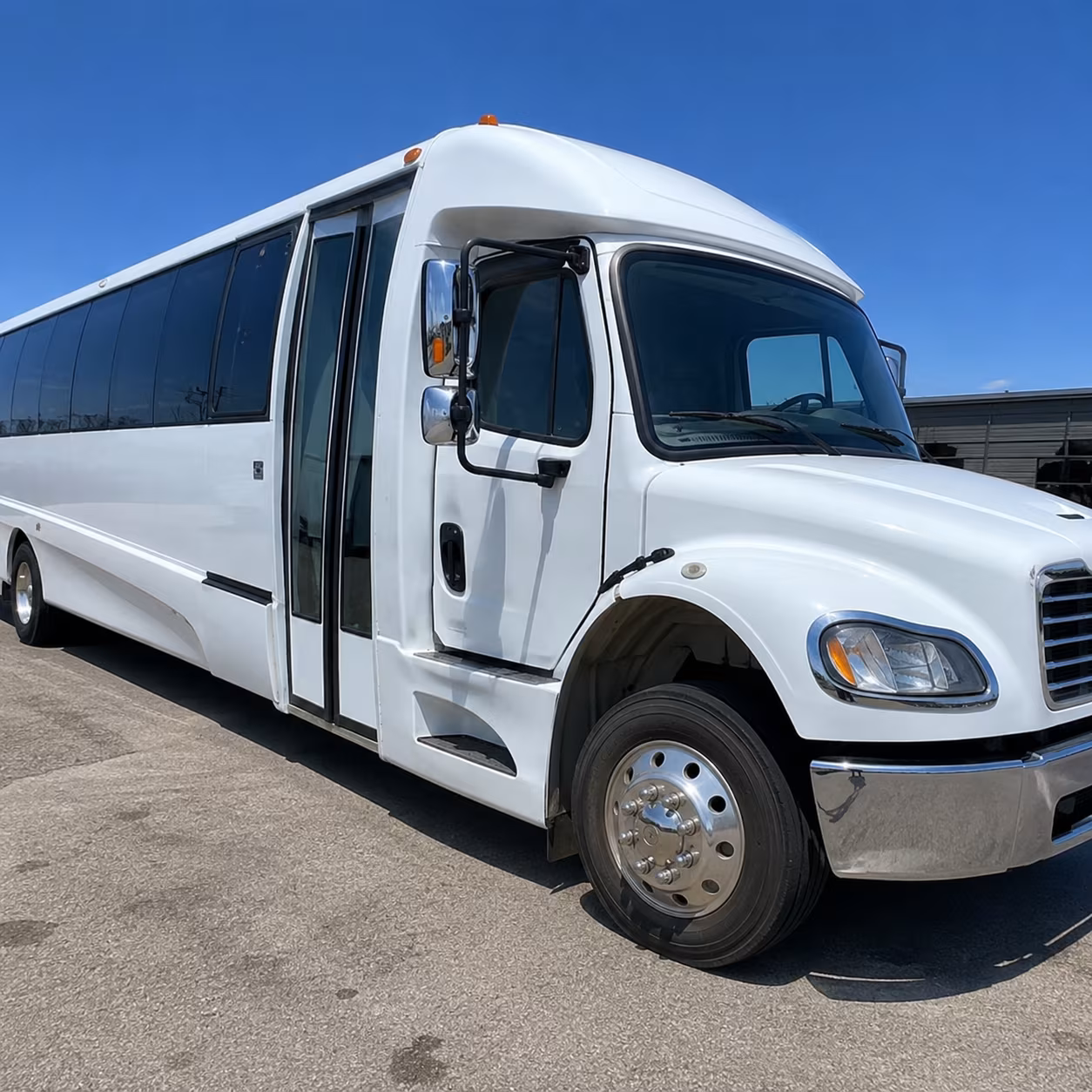 corporate event and conference buses in woodbridge new jersey