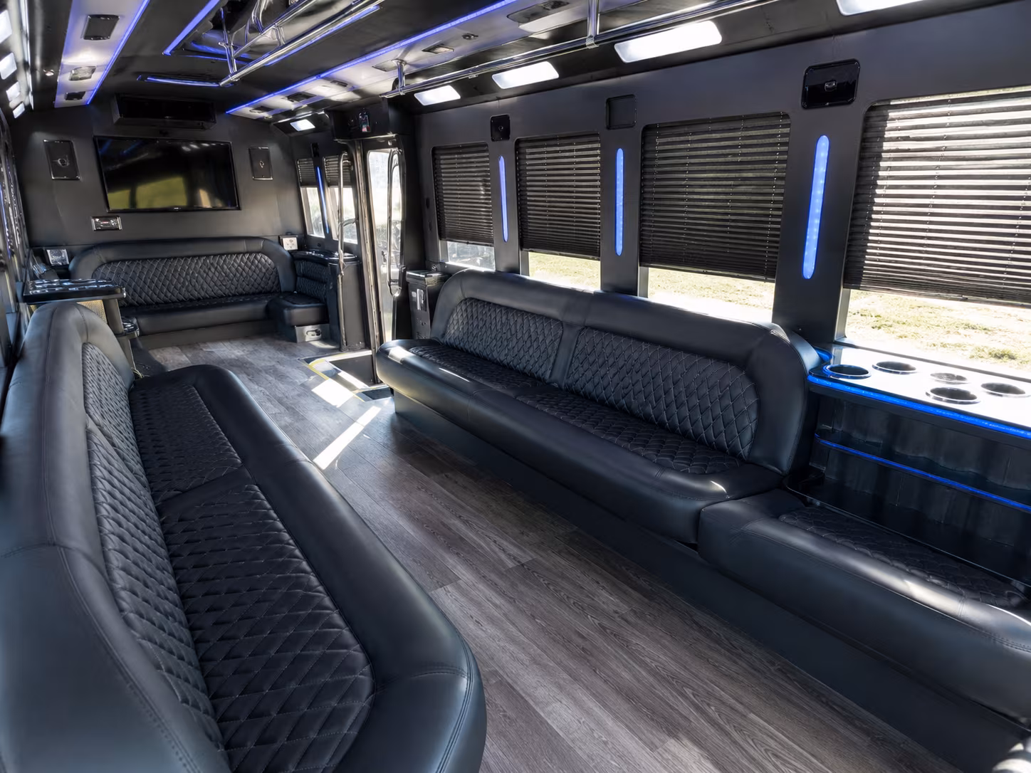 new jersey new york concert venues woodbridge party bus rental