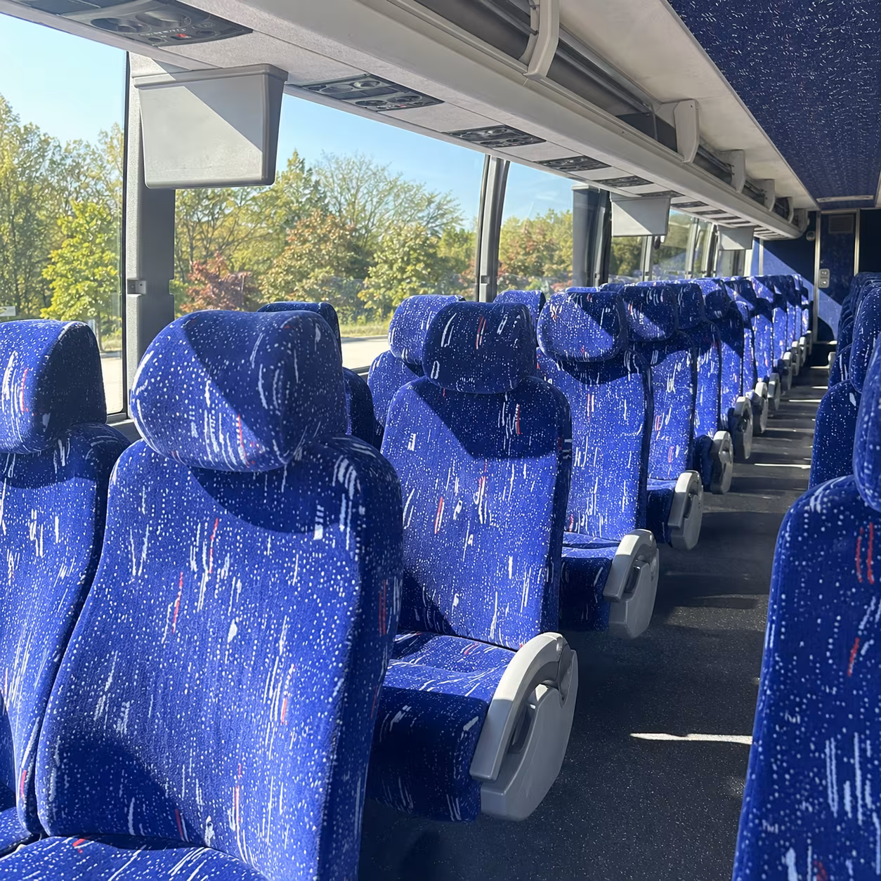 philadelphia day trips and overnight bus rentals from woodbridge nj