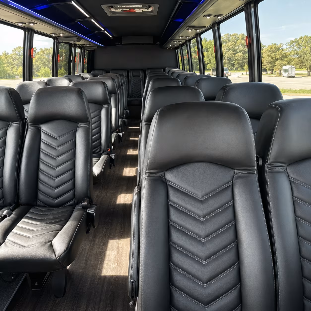 wedding guest shuttle buses between woodbridge hotels and reception venues
