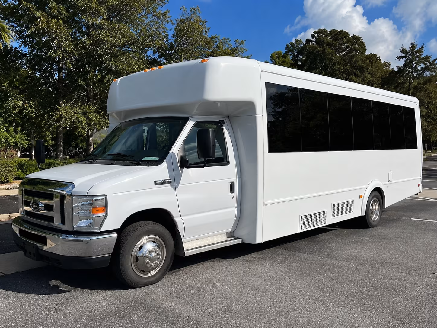 woodbridge wedding party bus rental